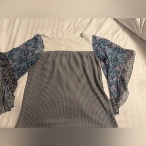 SHEIN Gray and Blue Floral Blouse